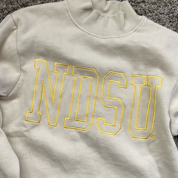NDSU Mock neck sweatshirt - Picture 2 of 3